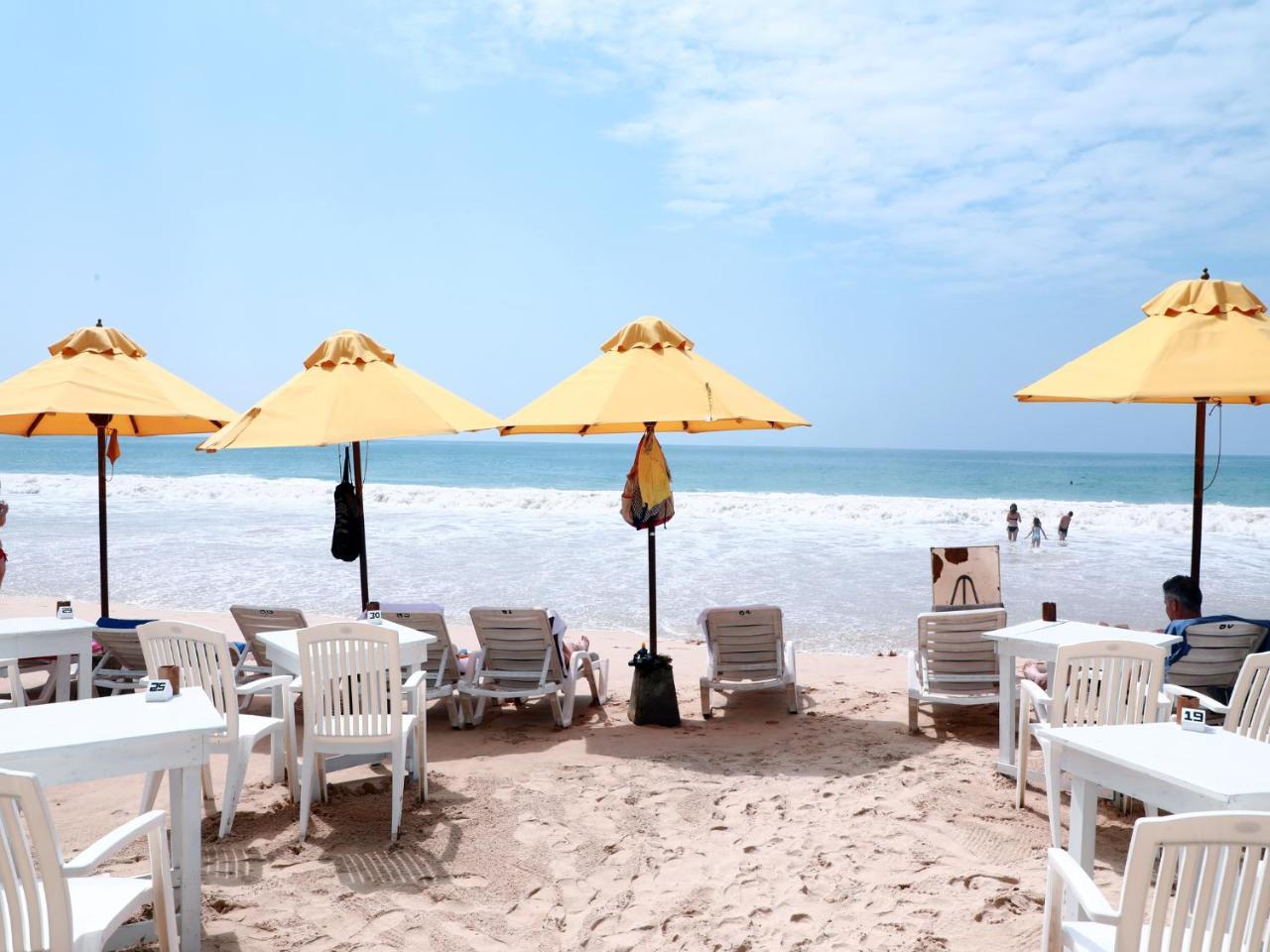 Fresh Wave Mirissa - Beach Front מראה חיצוני תמונה